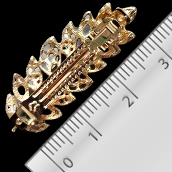 LG Rhinestone hair barrette NWT - Picture 3 of 4